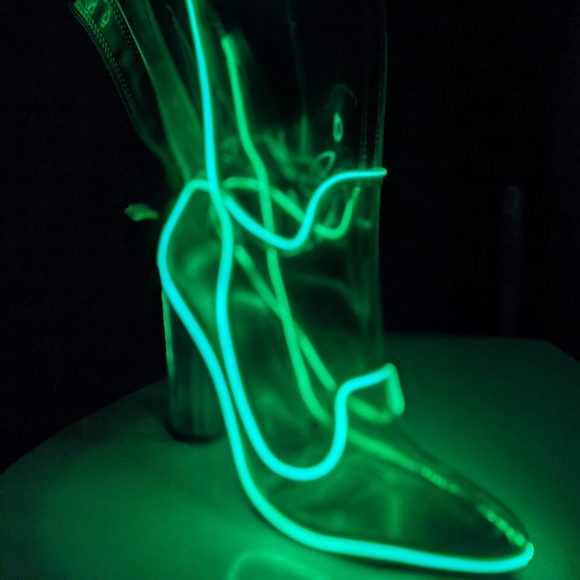 Neon Cowboys | Shoes | Neon Light Up 